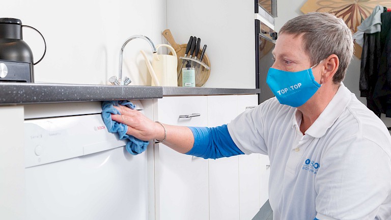 Schoonmaak medewerker (1,5 uur per week in Lelystad)